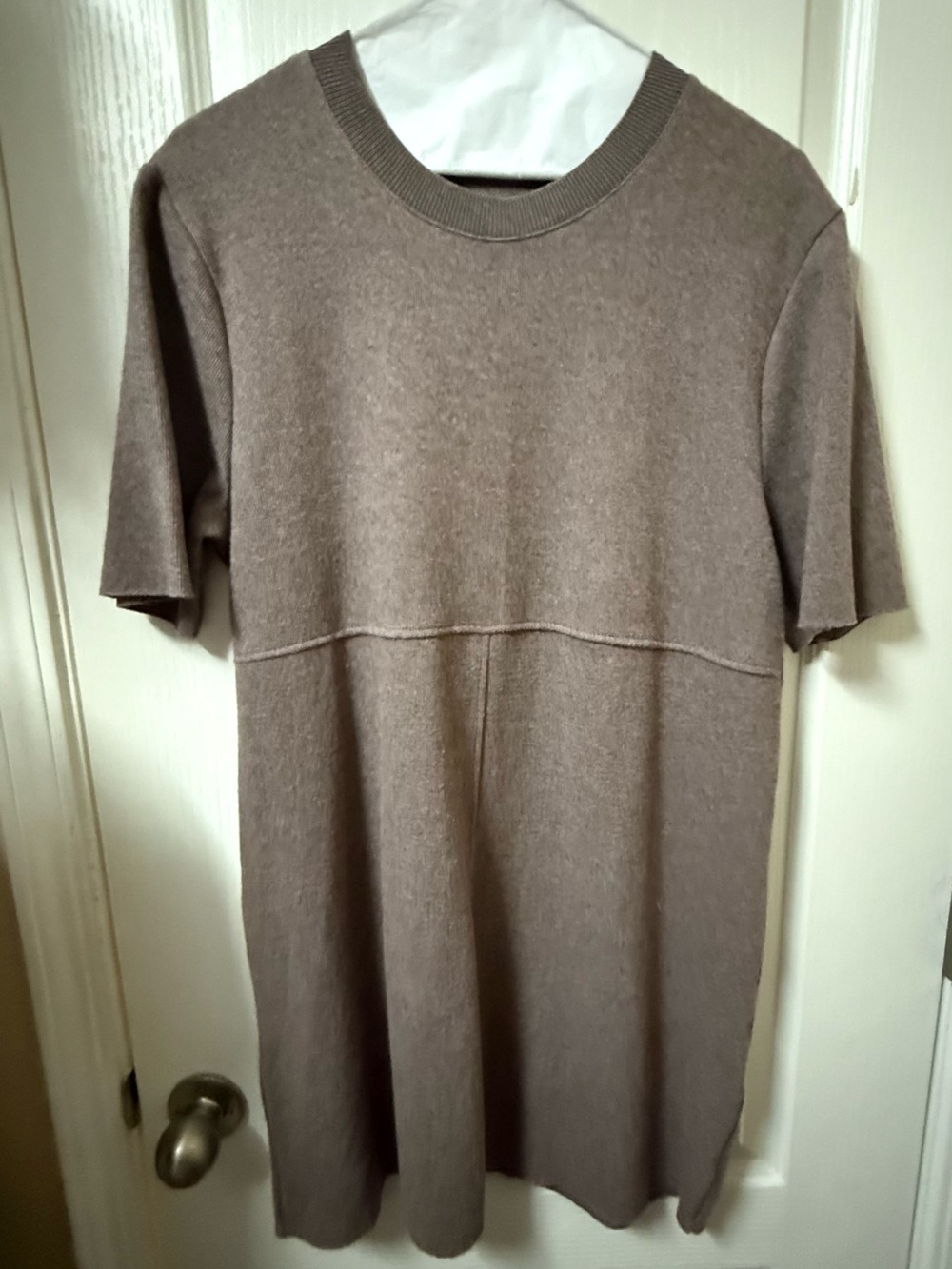 Zara Ribbed Short-Sleeve Knit in Taupe